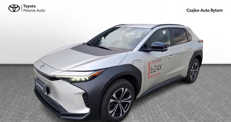 śląskie Toyota bZ4X cena 214900 przebieg: 6969, rok produkcji 2022 z Dukla